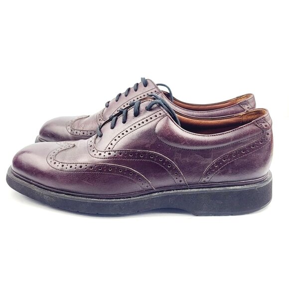 Rockport Men's Wing Tip Walking Shoe - Size 9 - Picture 4 of 8